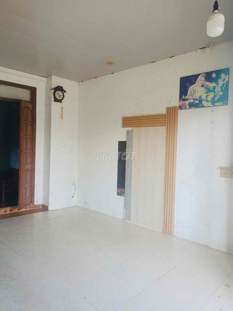 Nhà nhỏ thoáng mát thuận tiện cho gia đình