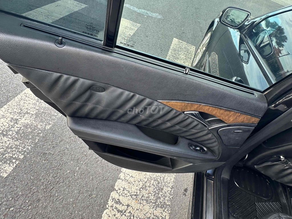 Mercedes Benz E Class 2008 E200 - 90000 km. Mua bán Ô tô tại Huyện Bình Chánh Tp Hồ Chí Minh được đăng bởi Bao  hình 14