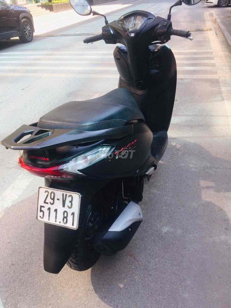 LEAD 125 mầu đen sần đèn lets pha 2 tầng. Mua bán Xe máy tại Quận Hoàng Mai Hà Nội được đăng bởi Lan hình 4