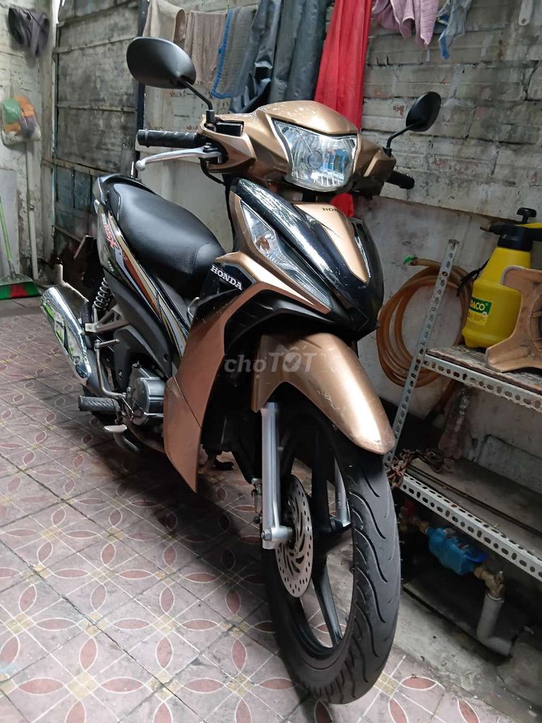 Wave RSX 2016 xăng cơ.bstp ngay chủ. Mua bán Xe máy tại Quận Bình Thạnh Tp Hồ Chí Minh được đăng bởi Quận Bình Thạnh hình 1