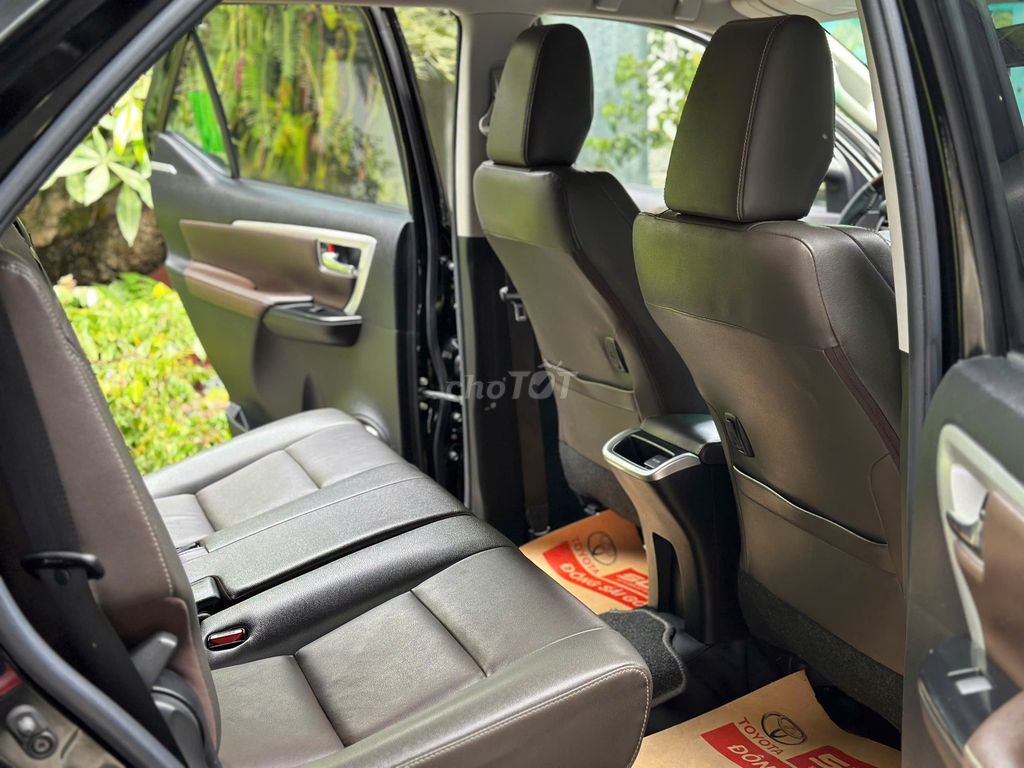 Fortuner dầu tự động 1 chủ mua mới (GIÁ CÒN GIẢM). Mua bán Ô tô tại Quận Gò Vấp Tp Hồ Chí Minh được đăng bởi Nguyễn Phi Trường Vũ hình 6