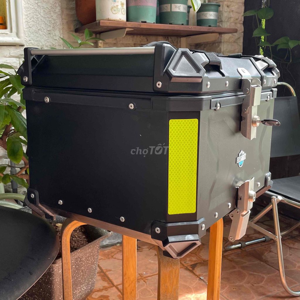Thùng Nhôm Veta Box 55L. Mua bán Phụ tùng xe tại Quận Phú Nhuận Tp Hồ Chí Minh được đăng bởi An Nguyen hình 2