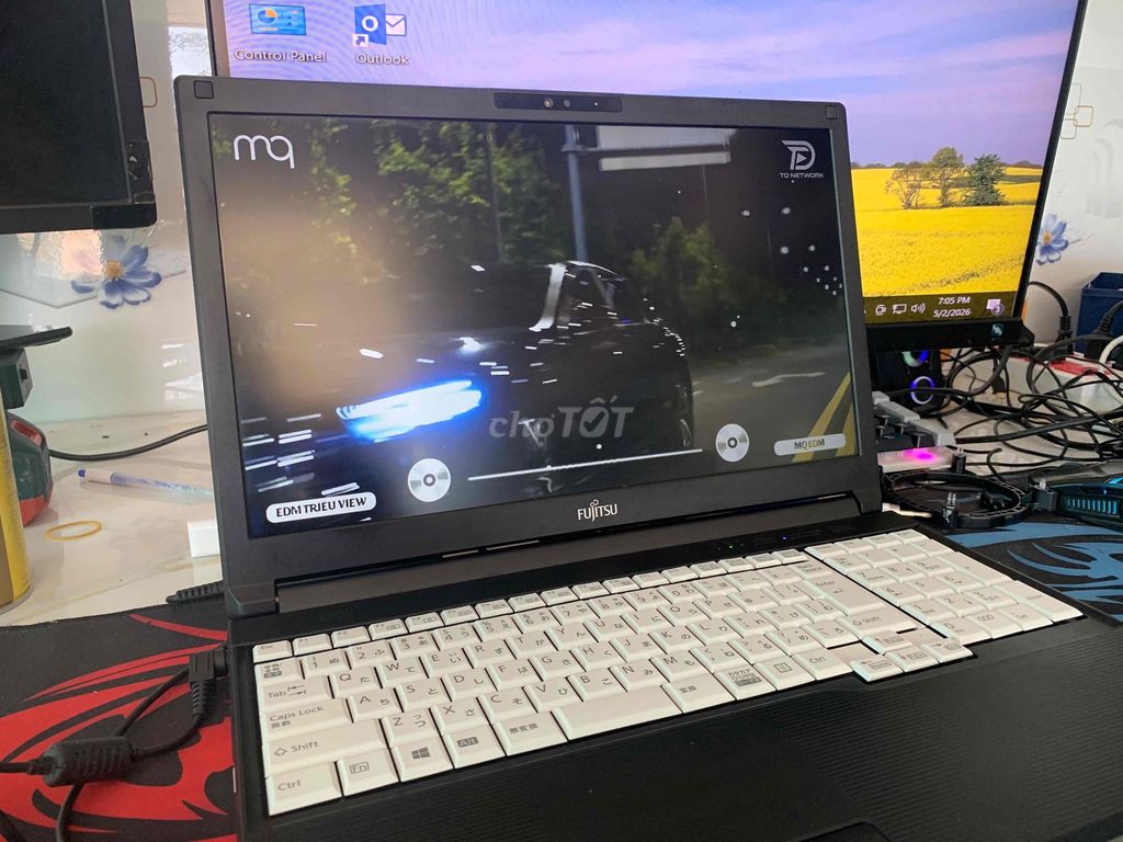 Fujitsu Core i5 8365 8GB/120GB. Mua bán Laptop tại Huyện Duyên Hải Trà Vinh được đăng bởi Máy Tính Đăng Khôi  hình 1