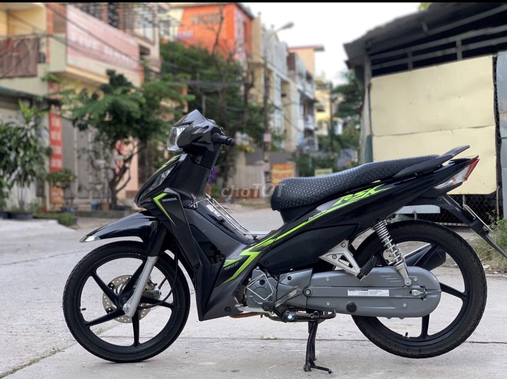 Wave RSX 110Fi, 2020,dán nilon cả xe, máy chất, êm. Mua bán Xe máy tại Quận Nam Từ Liêm Hà Nội được đăng bởi Đặng Anh Thư hình 5