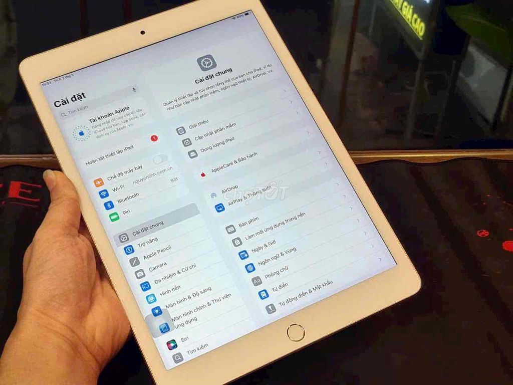 iPad Gen 7 32GB 4G - Đã Sử Dụng. Mua bán Máy tính bảng tại Quận Gò Vấp Tp Hồ Chí Minh được đăng bởi Nguyễn Kiệt hình 1