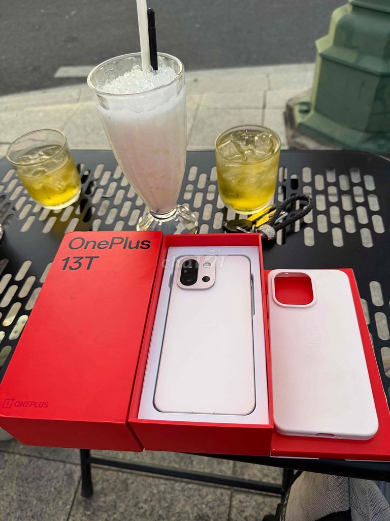 OnePlus 13T Fullbox như mới (Có giao lưu). Mua bán Điện thoại tại Thành phố Vĩnh Long Vĩnh Long được đăng bởi Đại Mobile Báo đúng tình trạng  hình 1
