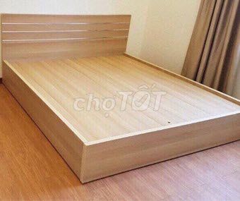 Giường hộp Gỗ sồi 1.8m x 2m cũ Vàng gỗ. Mua bán Giường, chăn ga gối nệm tại Huyện Bình Chánh Tp Hồ Chí Minh được đăng bởi hải hình 1