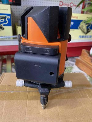 Máy chiếu laser Yonex, cam đen 5 zia xanh. Mua bán Đồ dùng văn phòng tại Huyện Hòa Thành Tây Ninh được đăng bởi điện cơ C T