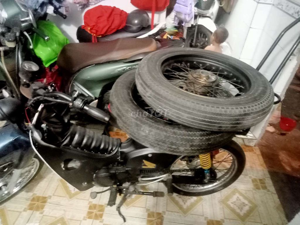 Cần bán xe cúp 50. Mua bán Xe máy tại Quận Bình Tân Tp Hồ Chí Minh được đăng bởi Quynh21 hình 1
