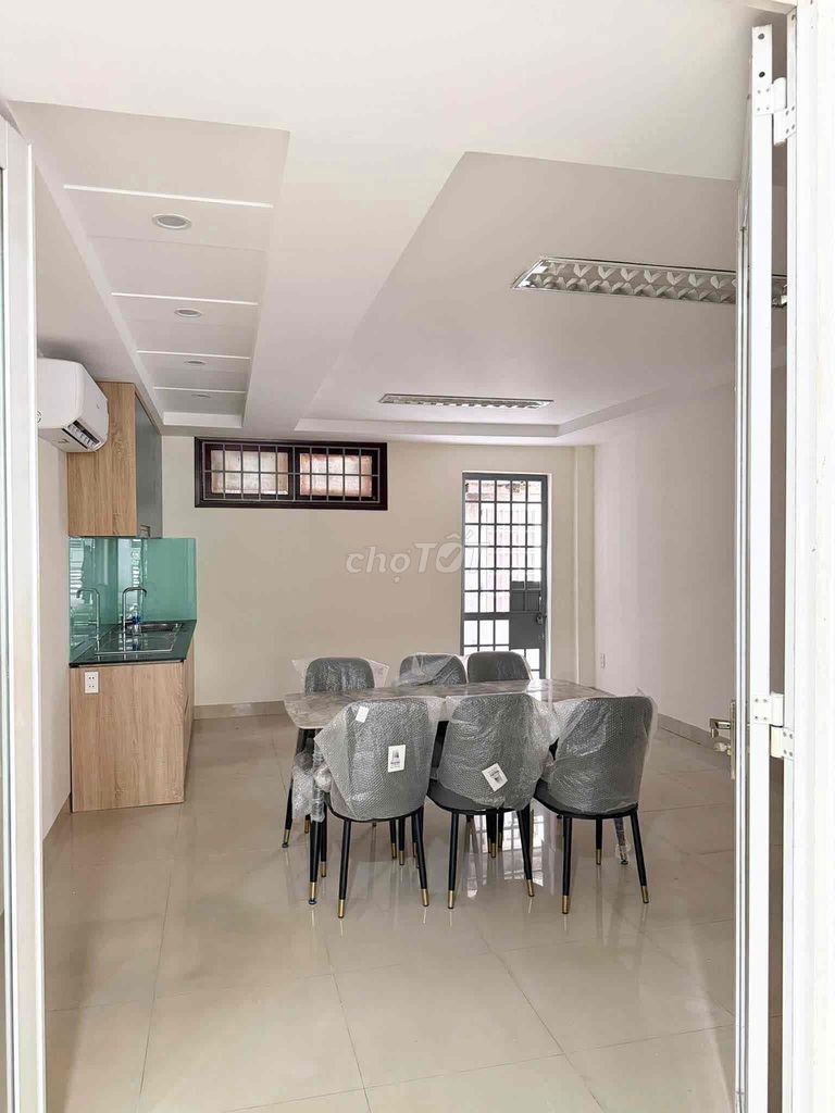 Rent · 4 bd · 100 м² · Quận Sơn Trà, ул. Trần Thánh Tông