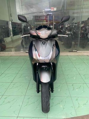 Sh125 bs61 khoá smk chính chủ ký giấy góp 0đ. Mua bán Xe máy tại Thành phố Dĩ An Bình Dương được đăng bởi XE MÁY MẠNH LOAN GÓP 0đ