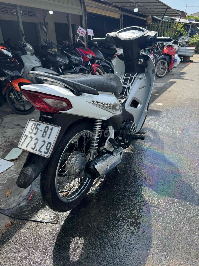 anpha xe đẹp máy êm zin.9chủ lh ***. Mua bán Xe máy tại Huyện Phong Điền Cần Thơ được đăng bởi Thanh Dang Hoang hình 6