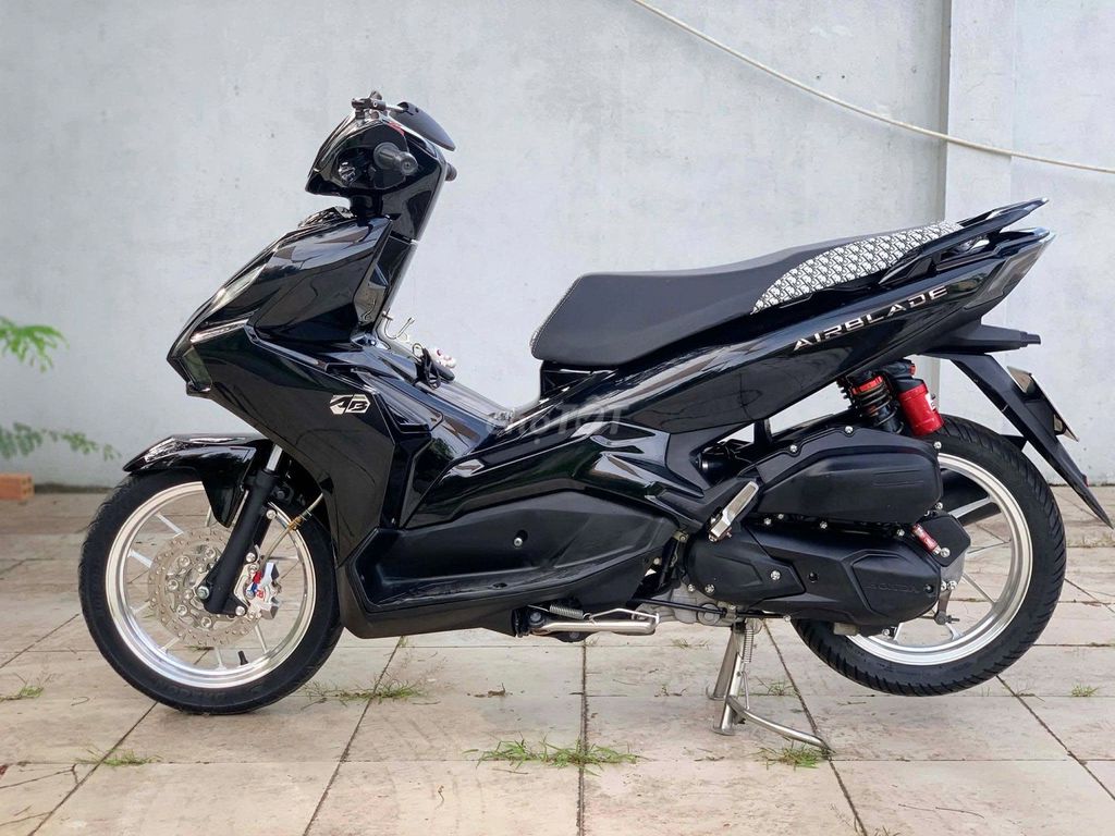 🏷️Honda Airblade 2020 Full Kiểng🏷️. Mua bán Xe máy tại Huyện Trảng Bom Đồng Nai được đăng bởi Phạm Minh An hình 6