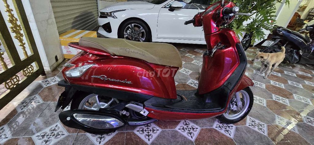 Yamaha Grande 125cc Красный
