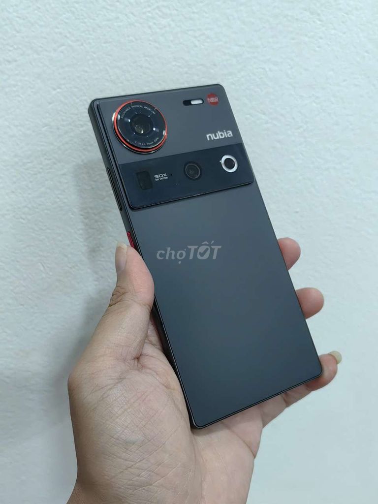 Nubia Z70 Ultra 12/256GB. Mua bán Điện thoại tại Quận Hoàng Mai Hà Nội được đăng bởi Nguyễn Ngọc Huy hình 1