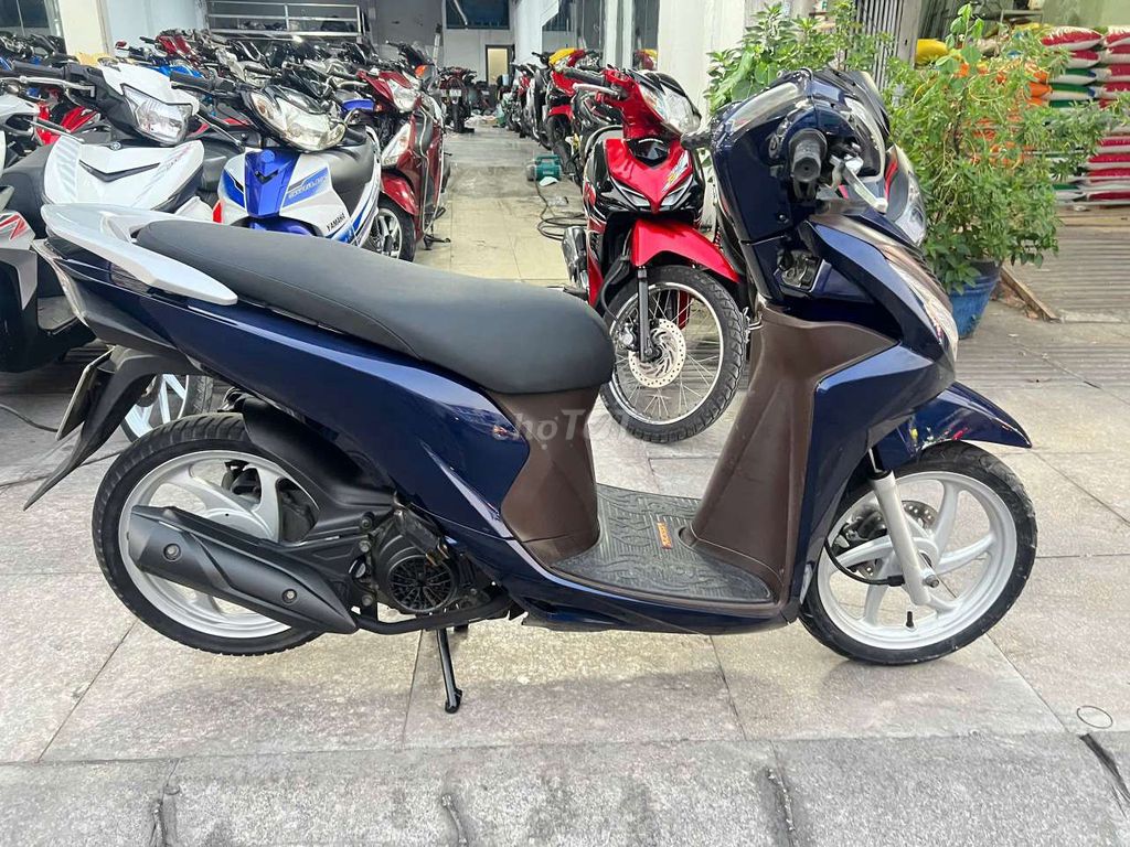 Honda vision 2018 mới 90% biển số 69. Mua bán Xe máy tại Quận Tân Phú Tp Hồ Chí Minh được đăng bởi Tuanduy hình 4