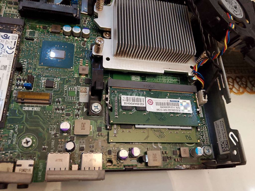 RAM DDR4 8GB 2400MHz Đã sử dụng. Mua bán Linh kiện (RAM, Card...) tại Quận Thanh Xuân Hà Nội được đăng bởi nguyen duc cuong hình 1