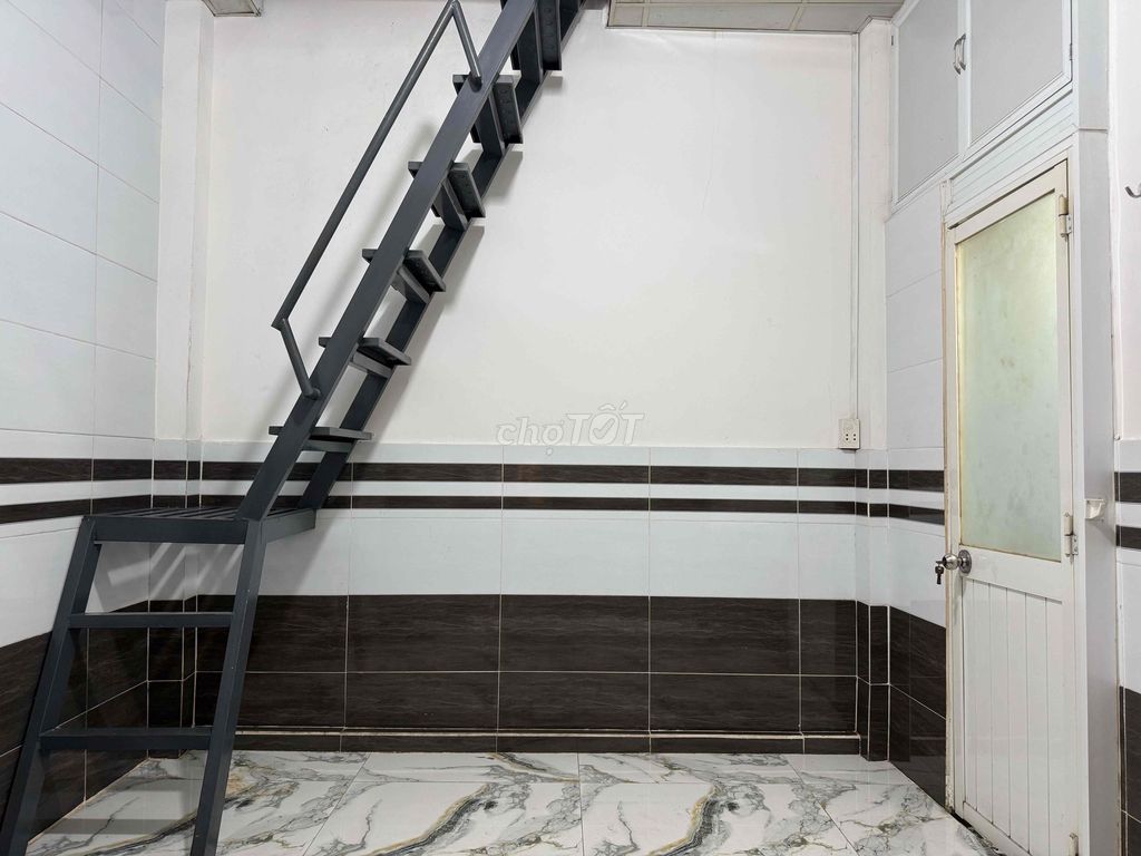 Rent · 2 bd · 12 м² · Quận 3, ул. Đường Trường Sa
