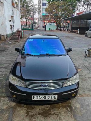 Ford Laser GHIA 1.8 Số sàn Đen