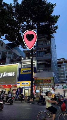 Rent · 2 bd · 70 м² · Quận 5, ул. Đường Nguyễn Trãi