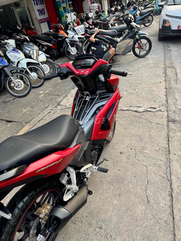 Honda Winner V3 ABS 2024 Đỏ nhám đen. Mua bán Xe máy tại Thành phố Biên Hòa Đồng Nai được đăng bởi XE MÁY CŨ THÀNH MỸ  hình 14