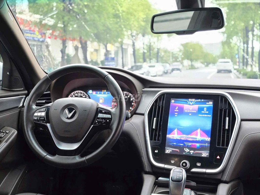 VinFast Lux A2.0 PLUS 2022 - 20000 km. Mua bán Ô tô tại Quận Thanh Xuân Hà Nội được đăng bởi Cường Auto 266 hình 9
