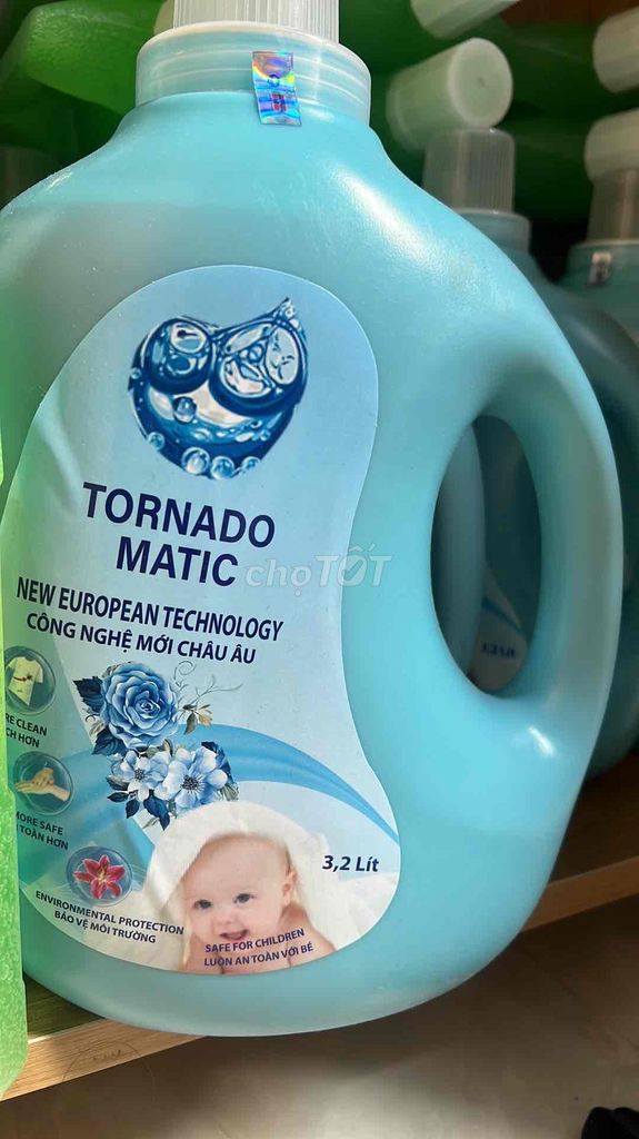 Nước giặt xả Tornado Matic 3.2L Hương hoa. Mua bán Thiết bị vệ sinh, nhà tắm tại Quận 11 Tp Hồ Chí Minh được đăng bởi Mio Mỹ hình 1