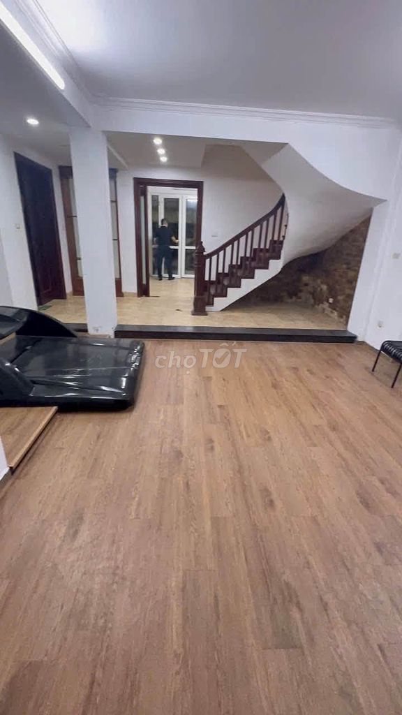 Аренда виллы в Ме Три, Нам Ты Лием, Ханой - 130м² x 4 этажа