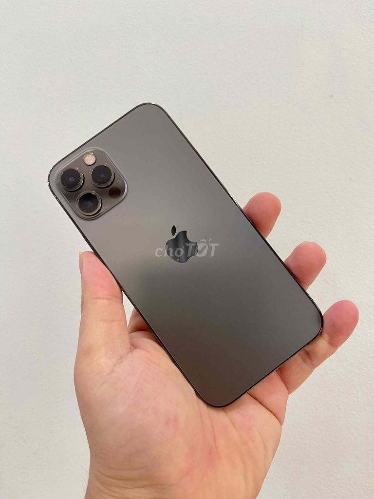 iPhone 12 Pro 128GB quốc tế zin đẹp có BH. Mua bán Điện thoại tại Quận 3 Tp Hồ Chí Minh được đăng bởi Tiến Đat  hình 1
