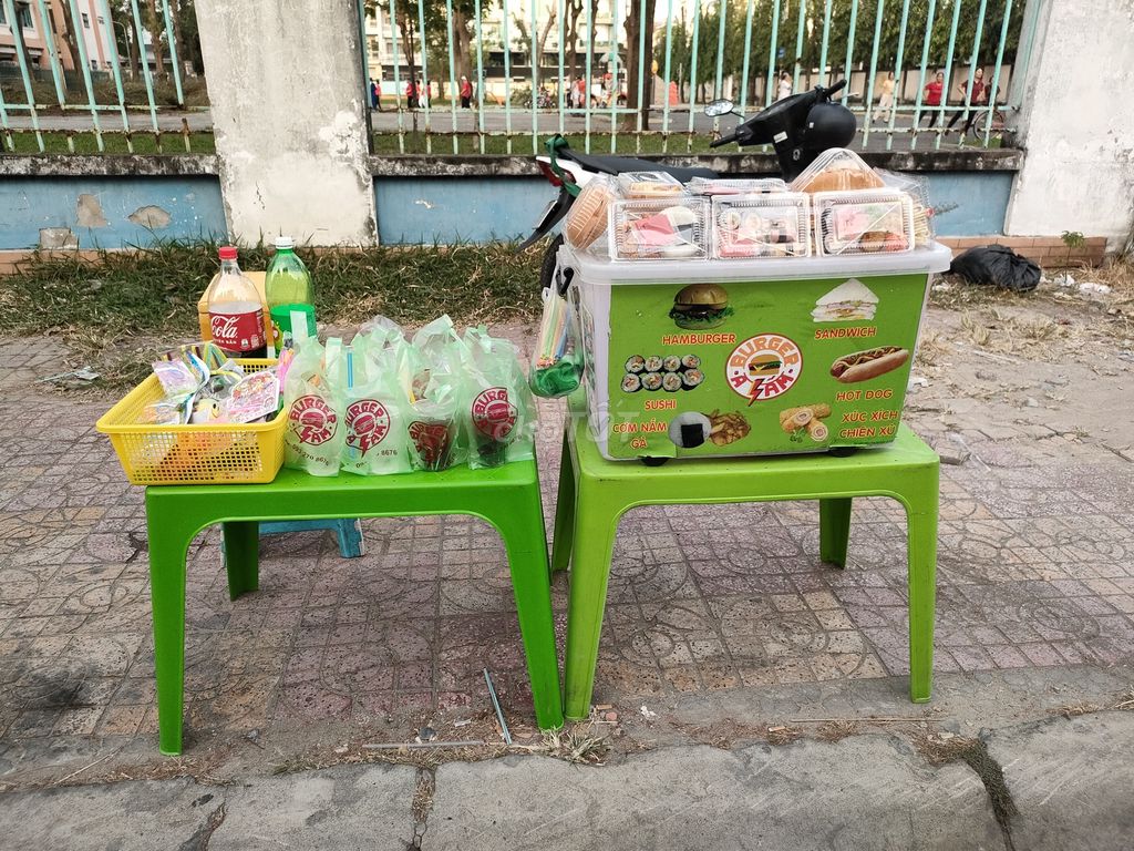 GÓC TÌM ĐỒNG ĐỘI- BÁN BÁNH ĂN SÁNG TAKE AWAY 1H30'