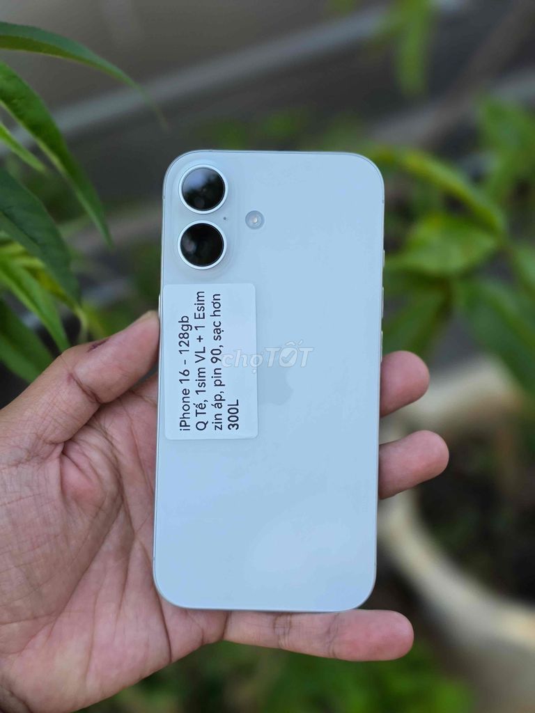 Apple iPhone 16 128GB Trắng 90%. Mua bán Điện thoại tại Thành phố Buôn Ma Thuột Đắk Lắk được đăng bởi Đức Anh Retail hình 1