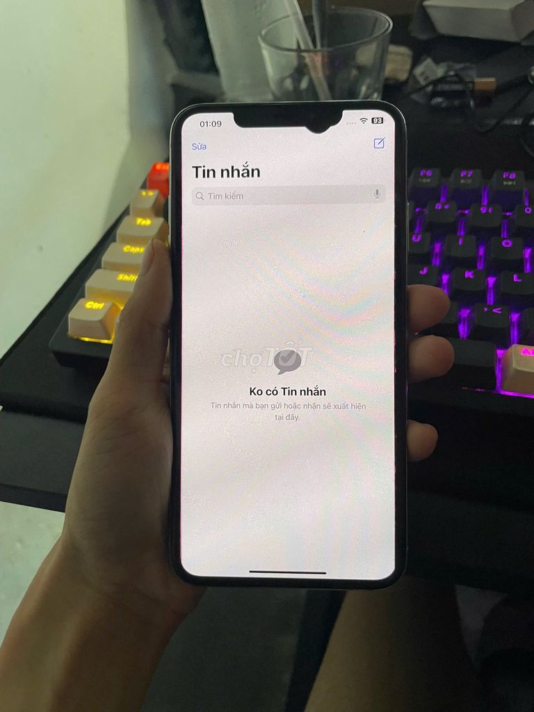 Apple iPhone XS Max 64GB Bạc Đã sử dụng. Mua bán Điện thoại tại Thành phố Buôn Ma Thuột Đắk Lắk được đăng bởi Huỳnh Vũ hình 1