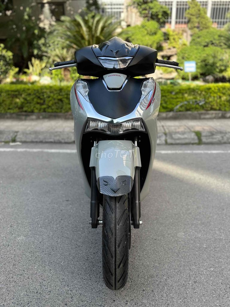 Honda Sh Việt 2024!! 160cc phanh A.B.S Lướt/Mới. Mua bán Xe máy tại Quận Hoàng Mai Hà Nội được đăng bởi Xe Máy Quân Oanh  hình 6
