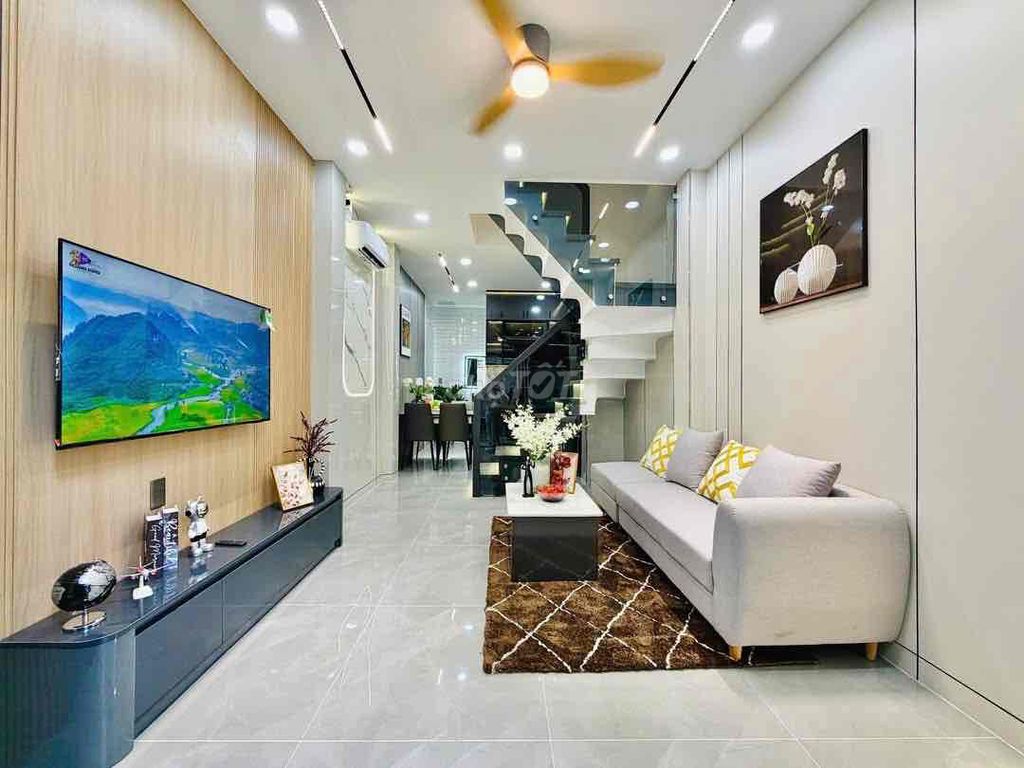 Nhà đẹp full nt, Phan Huy Ích, P12, Gò Vấp - Gần Trường Đặng Thuỳ Trâm