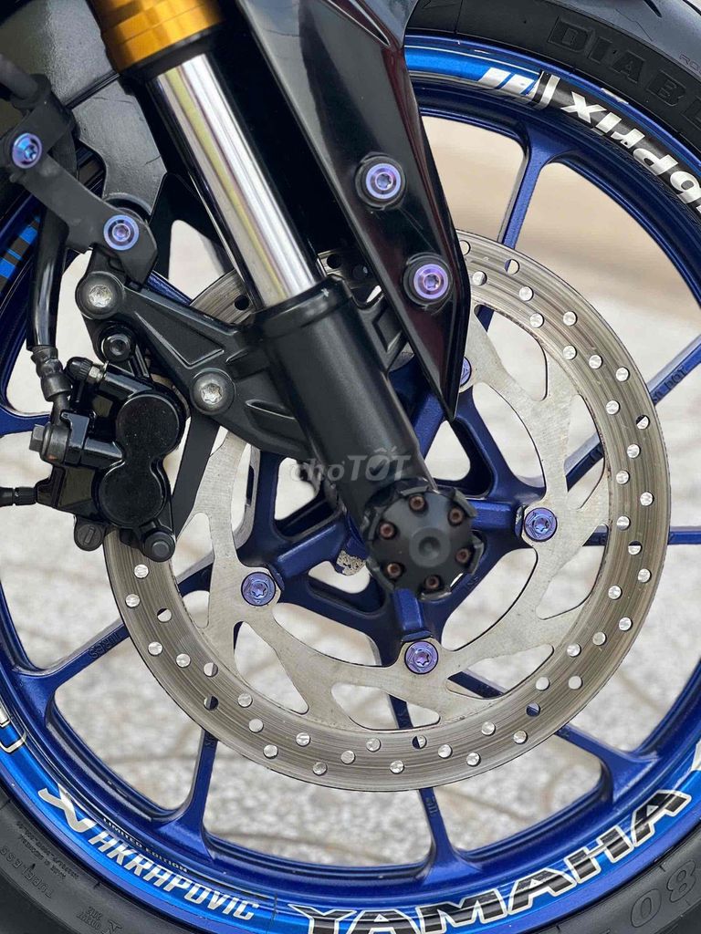 Yamaha R15 v3 2019,xe sạch đẹp,máy zin chất. Mua bán Xe máy tại Quận Ninh Kiều Cần Thơ được đăng bởi Cửa Hàng Xe máy Tân Lập Hưng hình 6