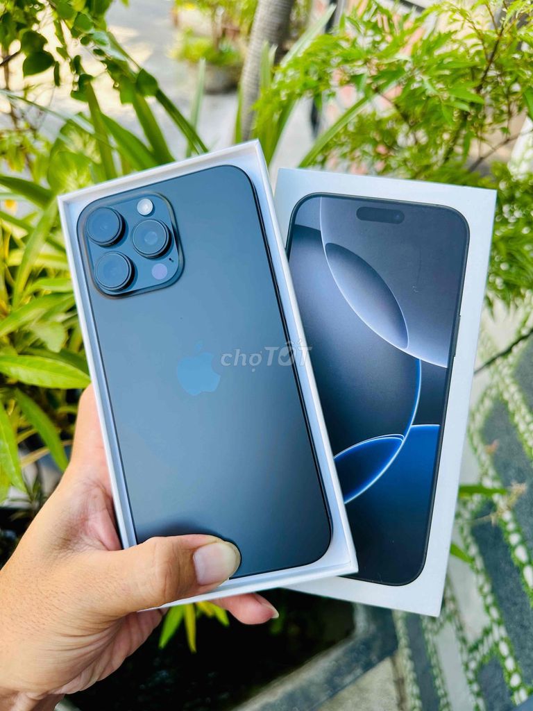 Apple iPhone 16 Pro Max 512GB Đen VN/A. Mua bán Điện thoại tại Thành phố Nha Trang Khánh Hòa được đăng bởi Quý Pipoy hình 1