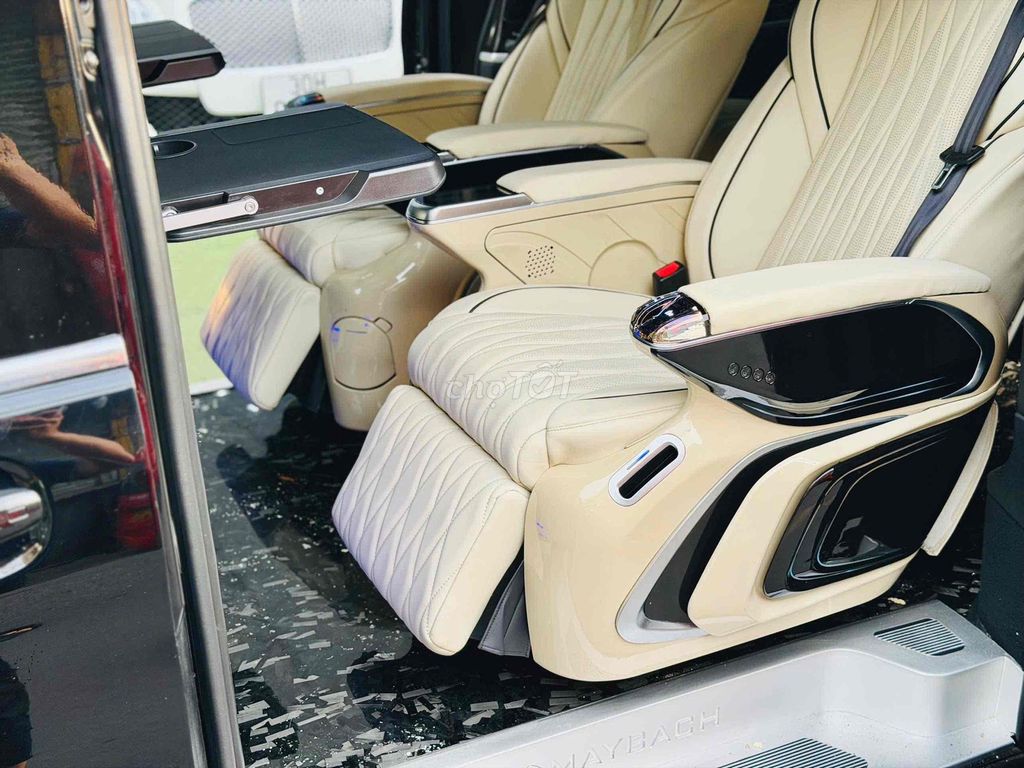 Mercedes-Benz V220 2016 Đen. Mua bán Ô tô tại Quận 8 Tp Hồ Chí Minh được đăng bởi Hồng Phúc hình 3