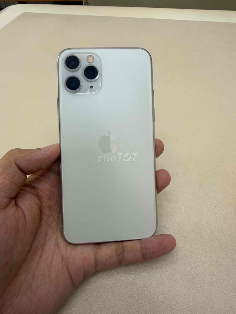 Apple iPhone 11 Pro 256GB Bạc nguyên zin full. Mua bán Điện thoại tại Quận Tân Bình Tp Hồ Chí Minh được đăng bởi Shop Trung Văn Apple Watch hình 1