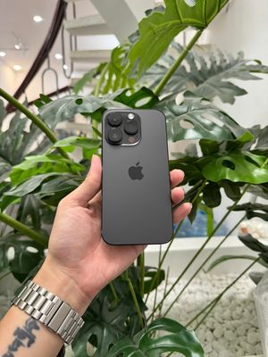 Thanh lý iPhone 14 Pro 128GB QT zin có khay sim. Mua bán Điện thoại tại Quận 3 Tp Hồ Chí Minh được đăng bởi Hoàng