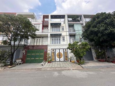 Nhà khu Tên Lửa đường nội bộ 5x20m 3.5 tấm giá 16.2 tỷ có thang máy