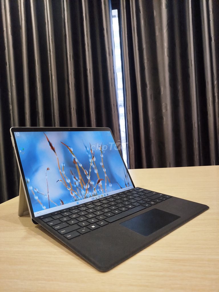 Microsoft Surface Pro 8 i5 13 inch 8GB/256GB Bạc. Mua bán Máy tính bảng tại Quận Nam Từ Liêm Hà Nội được đăng bởi Thanh Tùng Phan hình 1