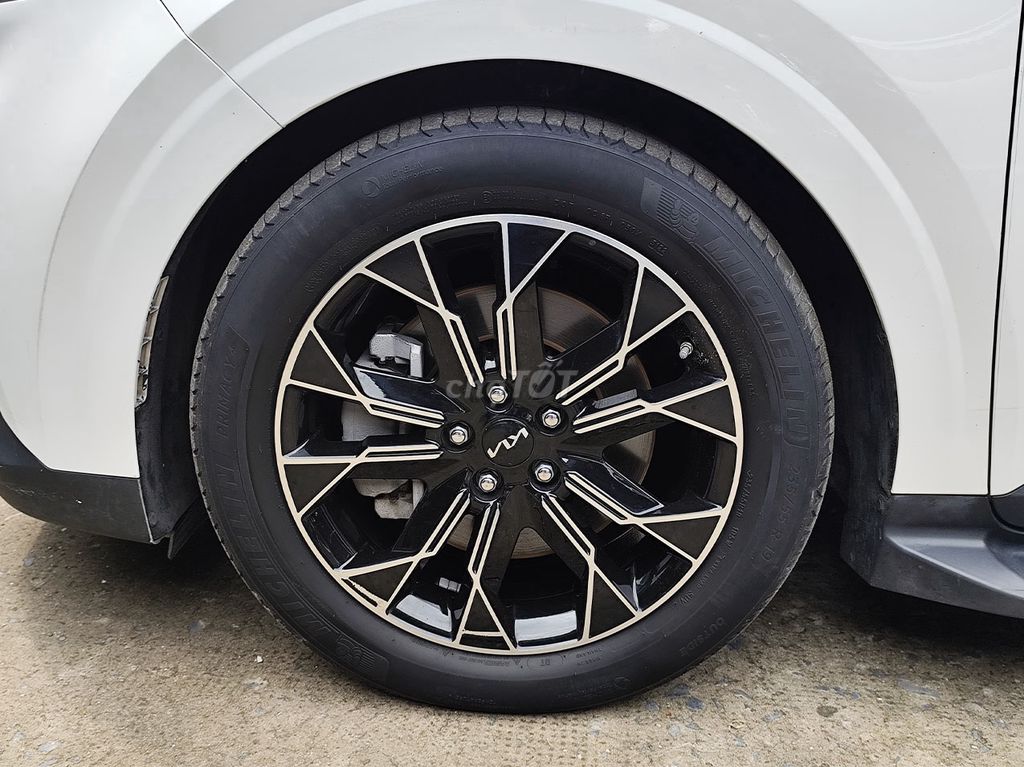 Kia Carnival 2023 Signature 2.2D - 27500 km. Mua bán Ô tô tại Quận 12 Tp Hồ Chí Minh được đăng bởi Xe Đẹp Minh Khôi hình 7