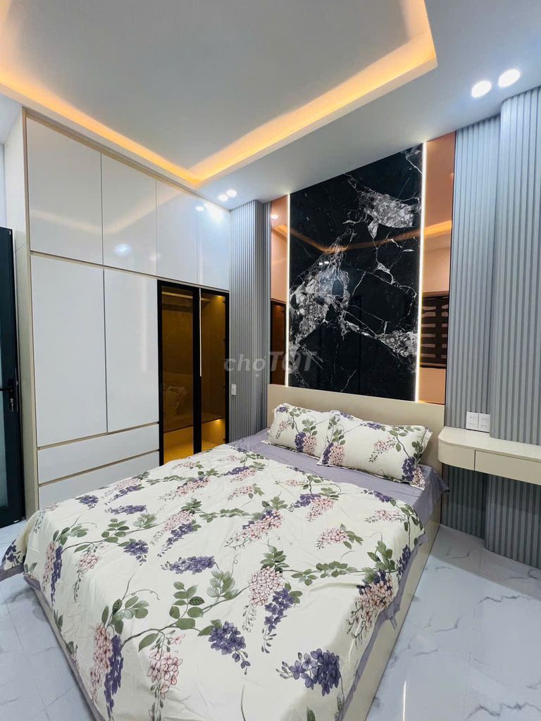 Аренда · 4 комн. · 72 м² · Quận Liên Chiểu, ул. Đường Dương Đức Hiền
