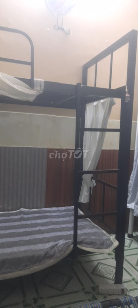 Giường tầng. Mua bán Giường, chăn ga gối nệm tại Quận 12 Tp Hồ Chí Minh được đăng bởi Hữu Phúc 1994 hình 3