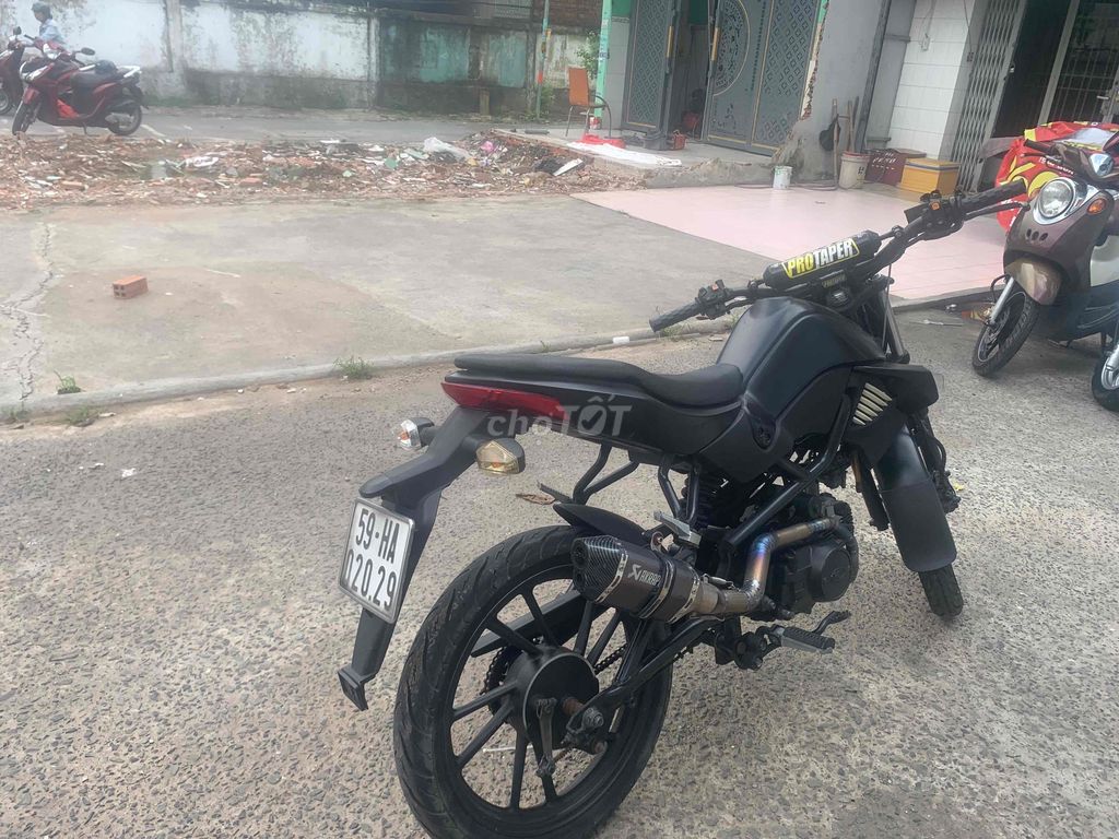 KimKo 50ccMSX Đen Xăng