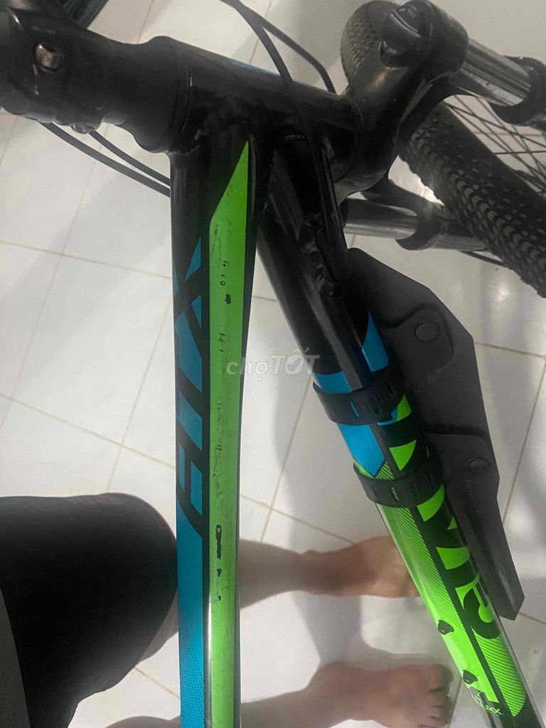 CẦN BÁN XE ĐỊA HÌNH BÁNH XE 27.5 inch