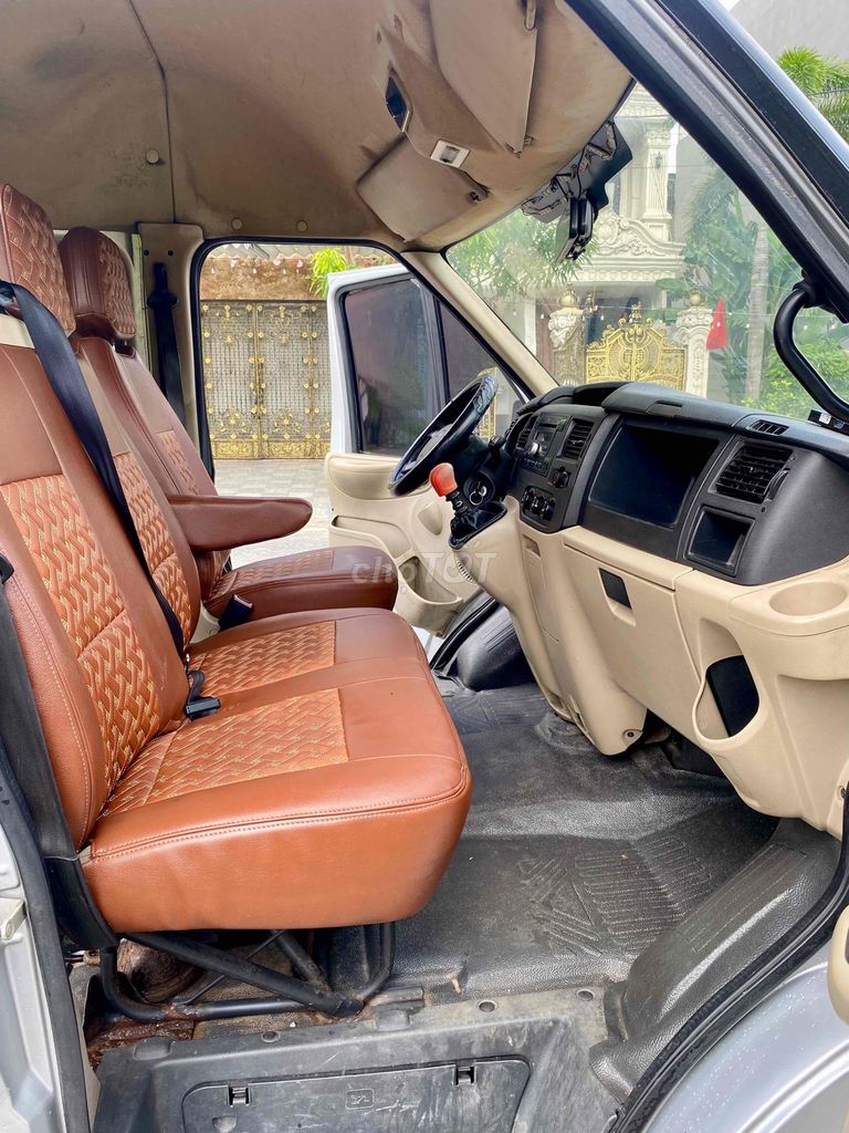 bán xe tải Van Ford Transit 6 chỗ ngồi tải 900kg. Mua bán Xe tải, xe ben tại Quận 12 Tp Hồ Chí Minh được đăng bởi XE TẢI CŨ GIÁ RẺ hình 4