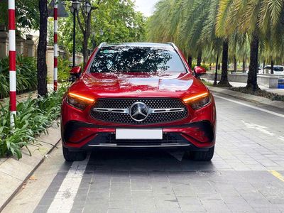 GLC 300 4Matic all new 2023 - 9000 km 2,2 Tỷ lấy. Mua bán Ô tô tại Quận 1 Tp Hồ Chí Minh được đăng bởi Lưu Thế Hoàng hình 1