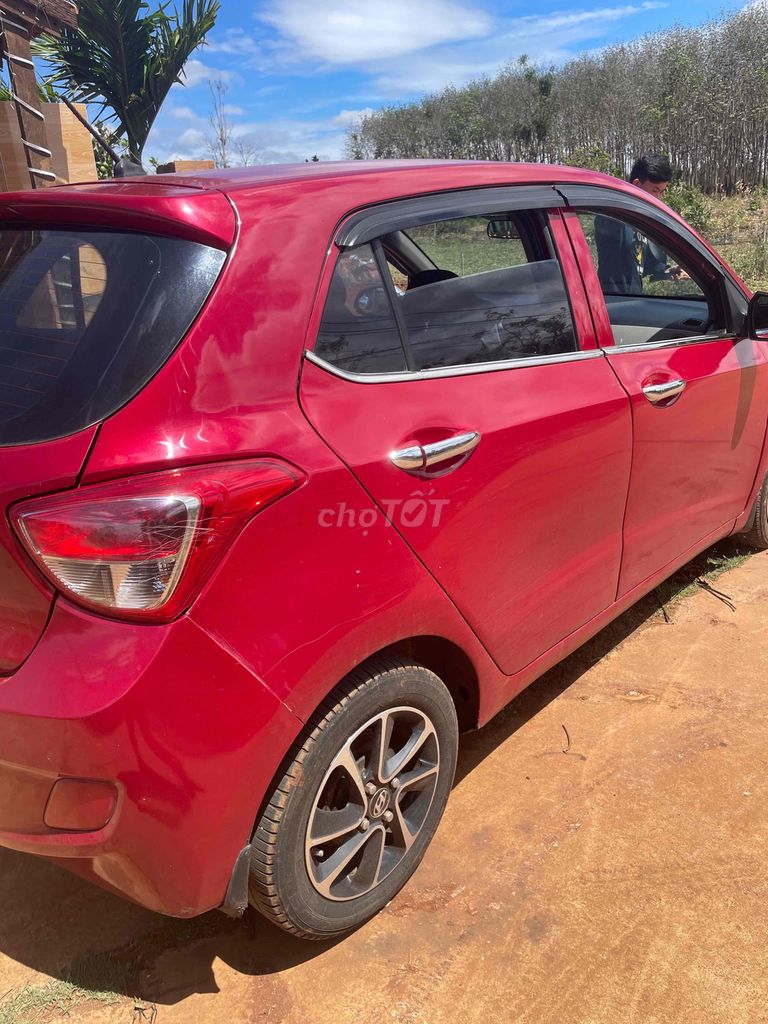 Hyundai Grand i10 2014 1.0 MT -