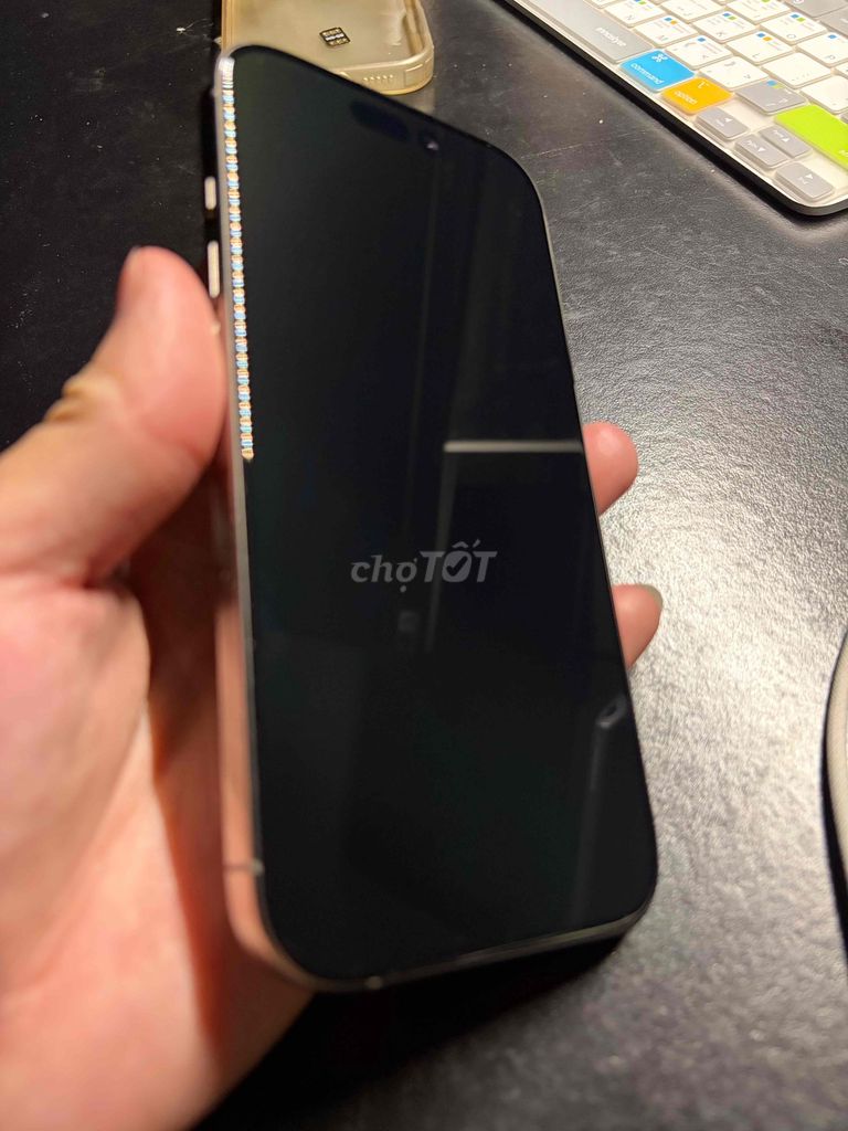 Apple iPhone 16 Pro 1TB. Mua bán Điện thoại tại Quận Bắc Từ Liêm Hà Nội được đăng bởi Vũ Hiếu hình 1